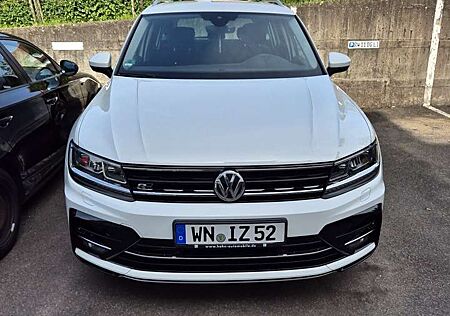 VW Tiguan Volkswagen 2.0 TSI 4Motion DSG Highline R-Line