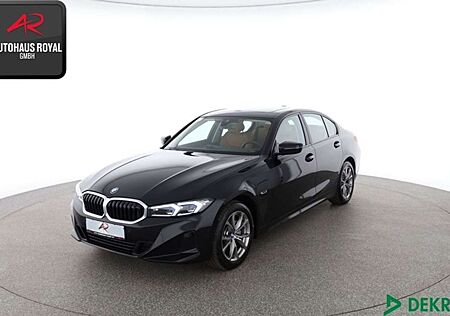 BMW 320 e FACELIFT HARMAN/K,GLASDACH,KEYLESS,1.HAND