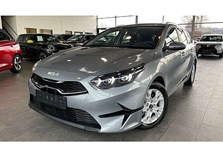 Kia XCeed Ceed SW / cee'd SW 1.5 T-GDI AHK Navi LED Kamera DAB CarPlay SHZ Lenk