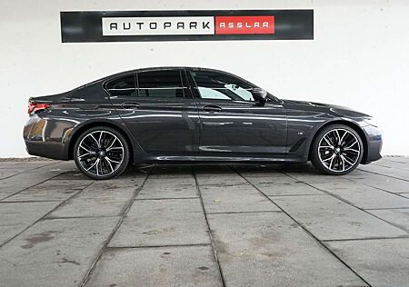BMW 540 d xDrive M Sport/Glasdach/Laser/Mega-Spec/20
