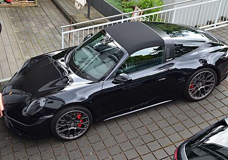 Porsche 992 911 Coupe 911 Targa 4S PDK