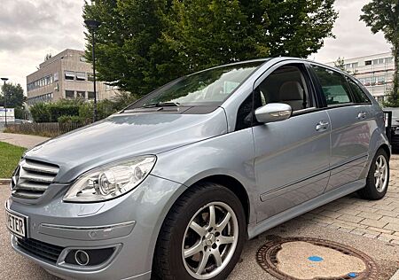 Mercedes-Benz B 200 B -Klasse *TÜV NEU*AUTOMATIK!*