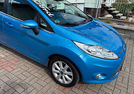 Ford Fiesta 5-Türer 1.25 Titanium