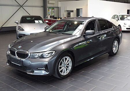 BMW 320 d xDrive Aut. Advantage 8-fach Navi LED