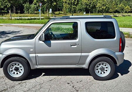Suzuki Jimny Style Leder AHK