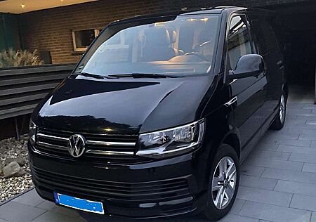 VW T6 Multivan Volkswagen Multivan DSG Kurz Comfortline