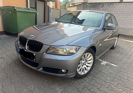 BMW 320d 320 DPF Aut. Temp. Klimaaut. 2.Hand E90