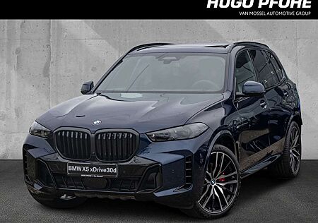 BMW X5 xDrive30d Sports Utility Vehicle. 219 kW. 5-türig