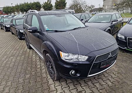 Mitsubishi Outlander 2.2 DI-D Instyle