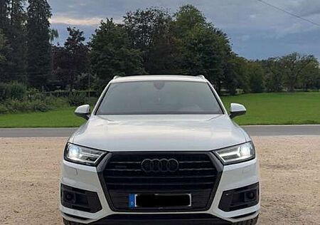 Audi Q7 3.0 TDI quattro tiptronic