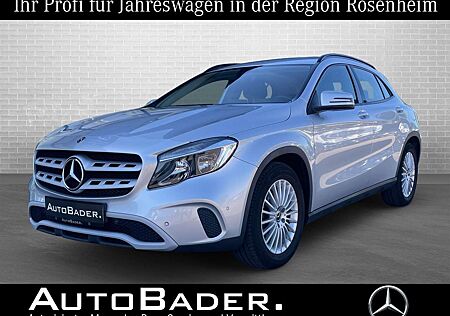 Mercedes-Benz GLA 180 Navi ParkAss LichtuSicht Sitzhzg Tempoma