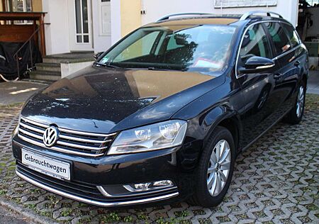 VW Passat Variant gebraucht kaufen VW Passat Variant Volkswagen 2.0 TDI BMT/Navi/CD/SHZ/AHK/PDC/Multi/elFH/Alu