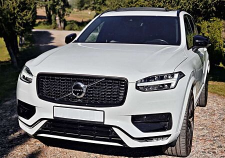 Volvo XC 90 XC90 XC90 B5 D AWD Geartronic RDesign Pano H&K