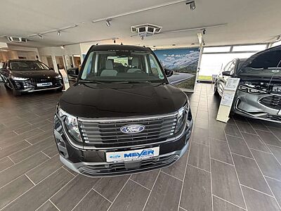 Ford Tourneo Courier Titanium