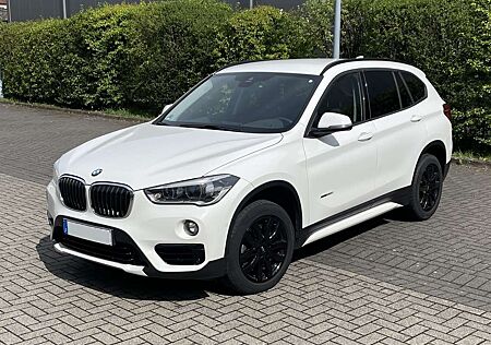 BMW X1 XDRIVE20i *SPORTLINE*HUD*LED*SOUND*NAVI**