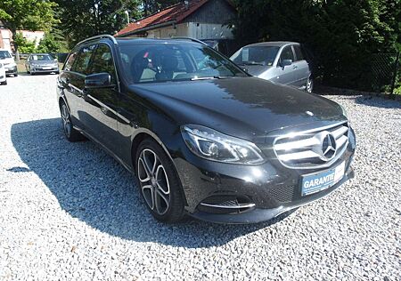 Mercedes-Benz E 220 BlueTEC 4Matic 2.Hand,AMG,Klimaaut.&Navi
