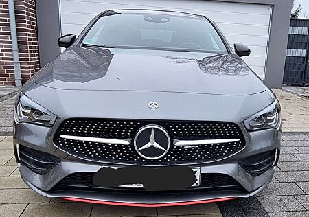 Mercedes-Benz CLA 200 Shooting+Brake+AMG+Line+AHK+Night+Sound+MBux+TOP