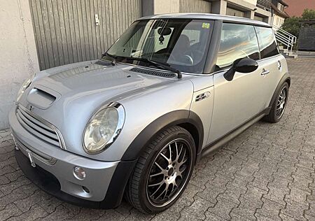 Mini Cooper S Xenon - Harman/Kardon - leder sitze