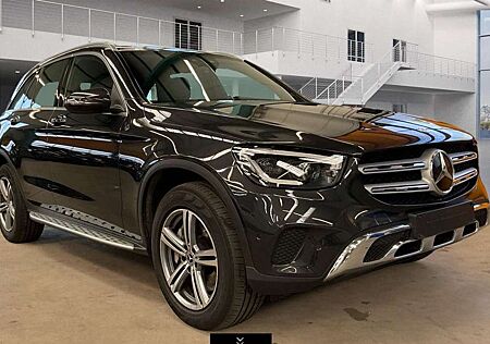 Mercedes-Benz GLC 400 d AMG Mubeam*Pano*AHK*Kamera*VIRTUAL