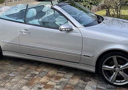 Mercedes-Benz CLK 200 CLK Cabrio 200 Kompressor Avantgarde