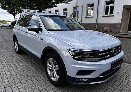 VW Tiguan Allspace Volkswagen 2.0 TDI SCR 4Motion DSG Highline