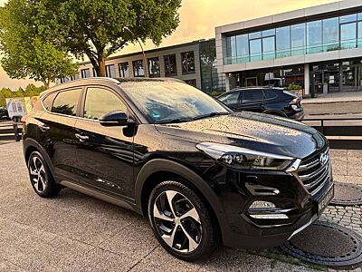 Hyundai TUCSON Premium 4WD