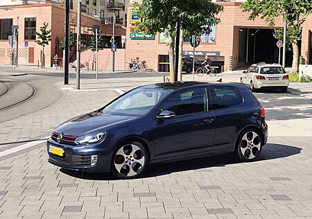 VW Golf GTI Volkswagen Golf 2.0 GTI DSG