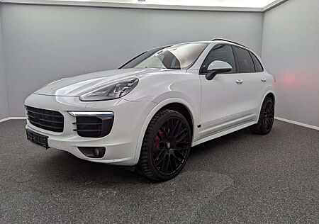 Porsche Cayenne S Diesel*SPORT-DESIGN*CHRONO*18WEGE*3xTV