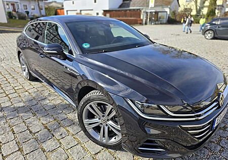 VW Arteon Volkswagen Shooting Brake 2.0 TDI SCR DSG R-Line