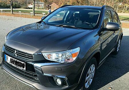 Mitsubishi ASX 2.2 DI-D 4WD Automatik Diamant