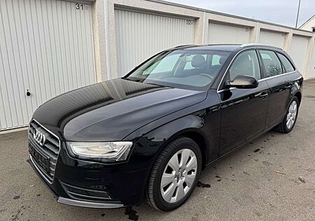 Audi A4 Avant Ambiente*Navi*Xenon*Euro 6*