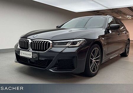 BMW 530 e A Tou M-Sport,AHK,DAProf,HUD,PA,Keyless