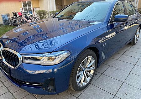BMW 530 e Leder, Memory, Head Up Display, Laser