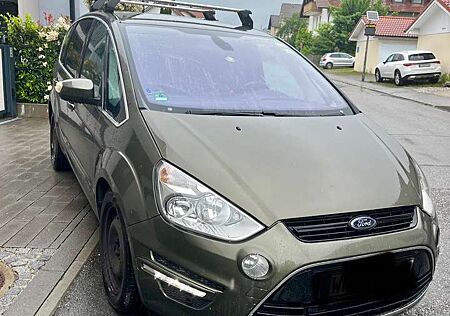 Ford S-Max 2.0 TDCi DPF Aut. Titanium