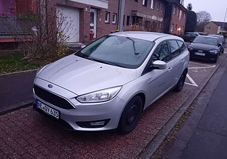 Ford Focus Turnier 1.5 TDCi ECOnetic 88g Start-Stopp-Sy Trend