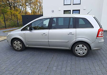 Opel Zafira 1.6 Edition