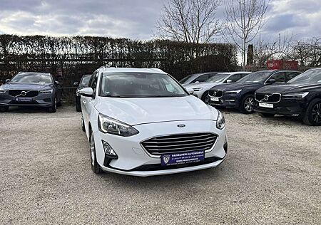 Ford Focus 2.0 Cool&Connect Aut. ACC+KAMERA+TOTWINKEL+SPURAS.