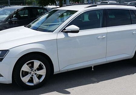 Skoda Superb Combi 2.0 TDI Ambition