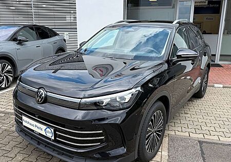 VW Tiguan Volkswagen 1.5 eTSI 110 kW Elegance DSG AHK Kamera