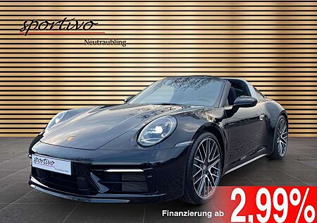 Porsche 992 Targa 4/SportDesignP./21"/SurroundV./1. Hand