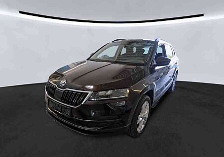 Skoda Karoq Style 4x4 2.0TDI DSG LED Navi SHZ AHK Pano