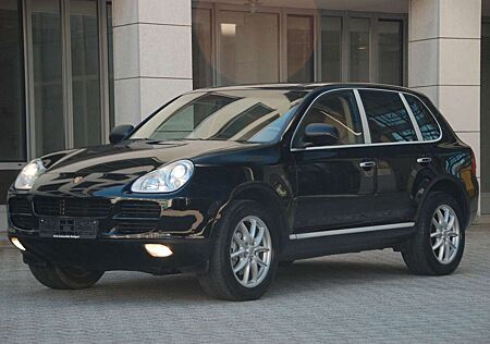 Porsche Cayenne S| XENON| NAVI| LEDER| PANO| SZH| PDC