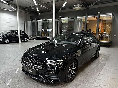 Mercedes-Benz E 300 de AMG Line Night LED Panorama Memory