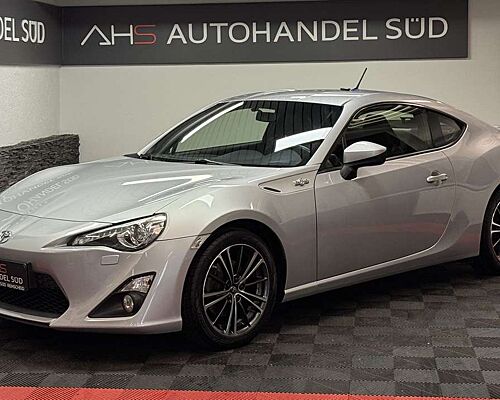 Toyota GT86 NAVI*XENON*PDC*SHZ*