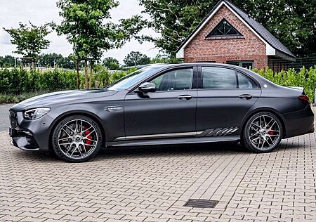 Mercedes-Benz E 63 AMG S Final Edition Sondermodell