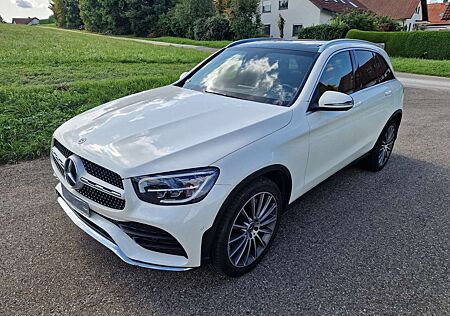 Mercedes-Benz GLC 300 GLC 4Matic 9G-TRONIC AMG Line