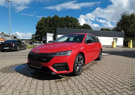 Skoda Octavia Combi RS Plus2.0TDI DSG Matrix Navi AHK