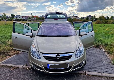 Opel Corsa Cosmo