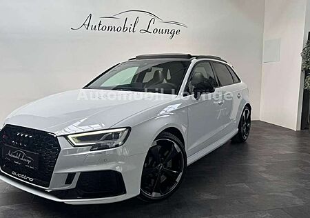 Audi RS3 Sportback 2.5 TFSI quattro / Pano / Schalens