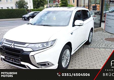 Mitsubishi Outlander PHEV 2.4 TOP + AHK